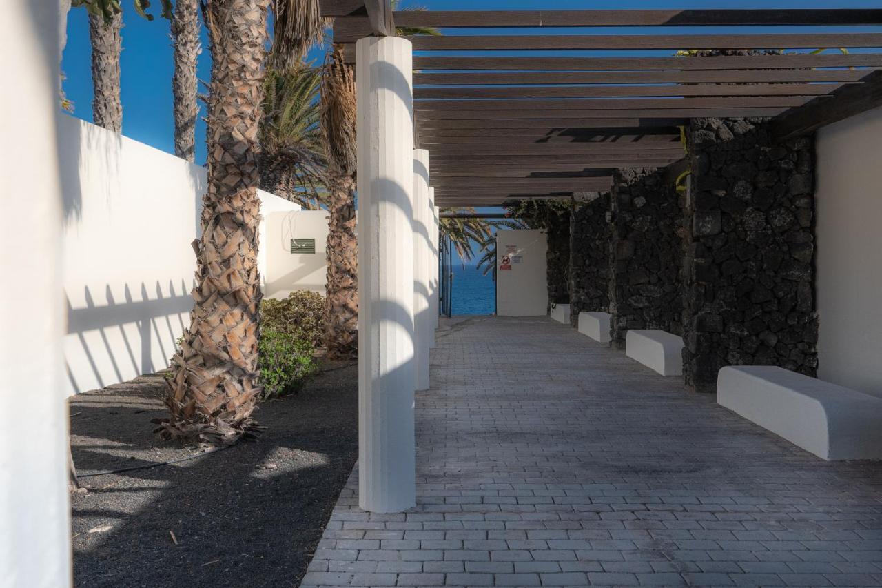 Beautiful Studio On The Seafront Costa Teguise Extérieur photo